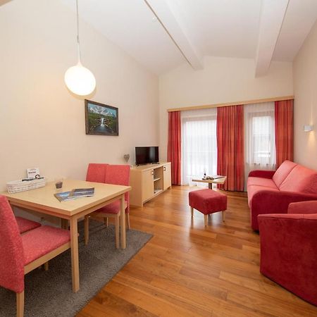 Arabella Golf- Und Ski-Appartement Zell am See Dış mekan fotoğraf